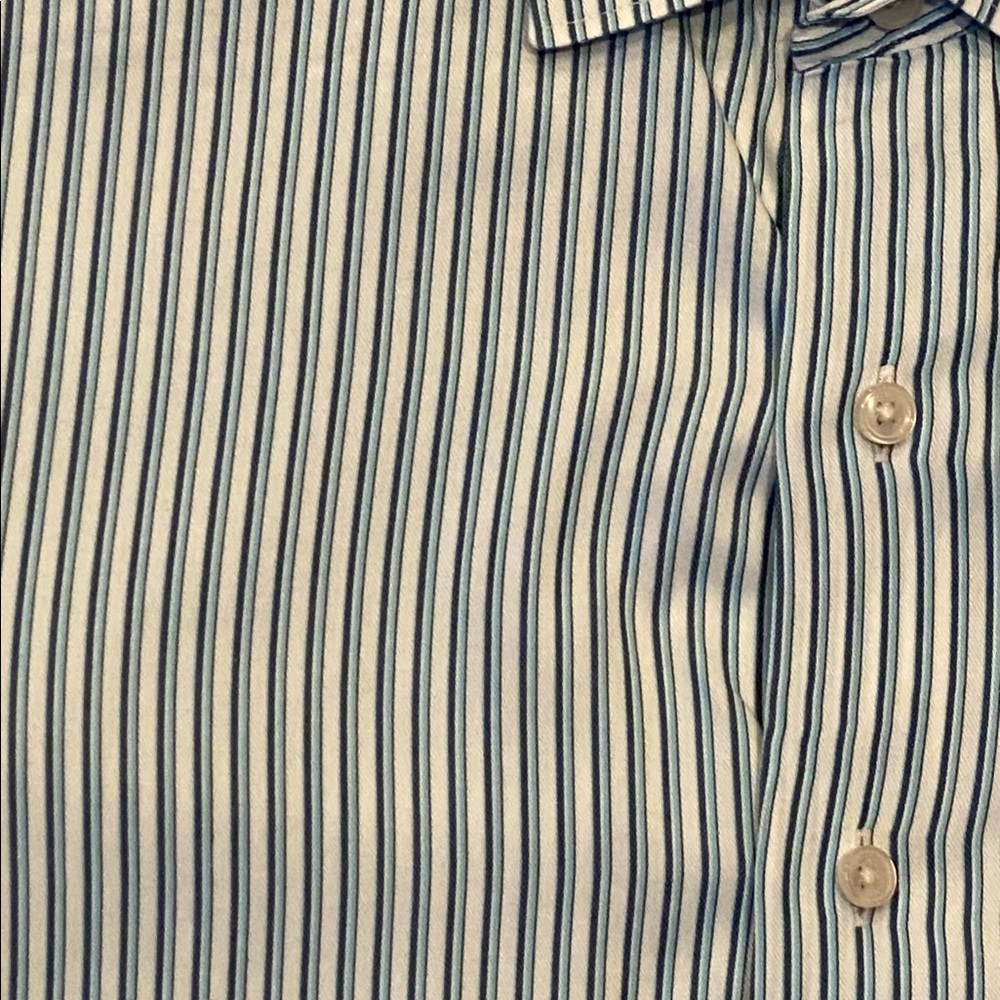 Apt 9 medium blue and white dress shirt.